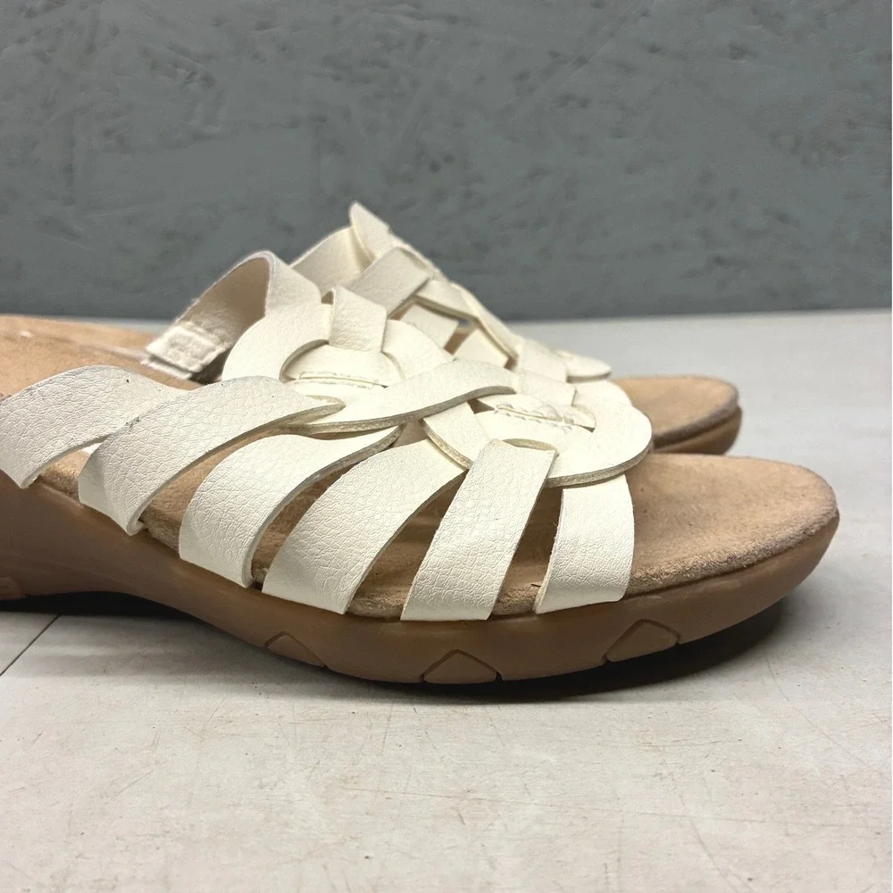 Baretraps Haddey Wedge Slide Sandals Womens 6 Cream White Memory Foam Comfort